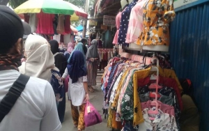 Langgar PSBB, Pedagang Tanah Abang Kelabui Satpol PP Dengan Cara Ini