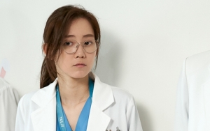 Shin Hyun Bin 'Hospital Playlist' Posting Foto Imut, Ramai Dipanggil Nona Musim Dingin Panjang
