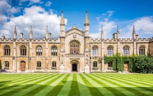 Universitas Cambridge Umumkan Kuliah Online Akan Berlangsung Sampai 2021