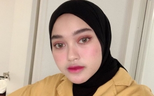 Indira Kalistha Akhirnya 'Tobat' dan Ikut Sosialiasi Corona Pakai Masker
