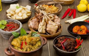 Jangan Sampai Kalap, 7 Tips Ini Bantu Kalian Jaga Kadar Kolestrol Ketikan Nikmati Hidangan Lebaran