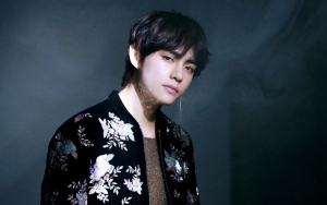 V BTS Tepati Janji Setelah 9 Bulan, Piyama Couple Curi Perhatian