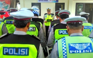 Ngamuk dan Kabur Usai Ditegur Tak Pakai Masker Saat PSBB, Oknum Polisi Bandung Ini Akhirnya Dimutasi