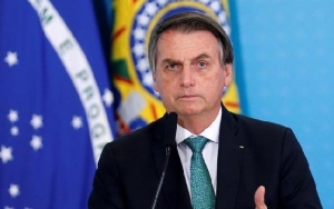 Kasus Corona Brasil Terus Melonjak Drastis, Presiden Jair Bolsonaro Malah Pawai Buang Masker 