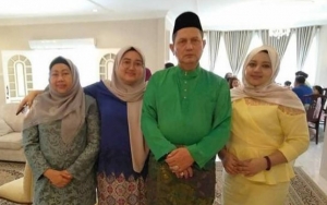 Kisah Pilu Wanita yang Rayakan Lebaran Usai Ditinggal Wafat 5 Anggota Keluarga Karena Corona