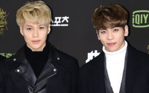 Taemin Rayakan Ultah Debut SHINee, Fans Terharu dan Ketawa Saat Lakukan Ini untuk Kenang Jonghyun
