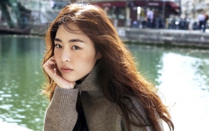 Wajah Tanpa Make Up Lee Yeon Hee Kejutkan Netizen