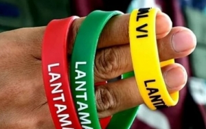 Identifikasi Risiko COVID-19, Anggota Lantamal di Makassar Pakai Gelang 3 Warna