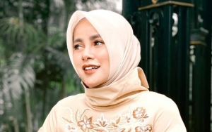 Olla Ramlan Rayakan Lebaran Tanpa Kehadiran Sang Ayah, Rindu Momen Dicium Sampai 7 Kali