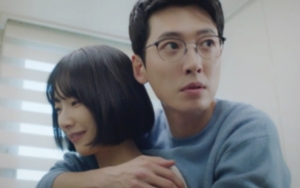 Jung Kyung Ho dan Kwak Sun Young Ciuman Hot di Final 'Hospital Playlist', Fans Tebak Reaksi Pacar