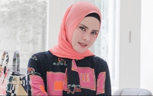 Trauma Menikah Lagi, Angel Lelga Kini Lebih Pilih Introspeksi Diri