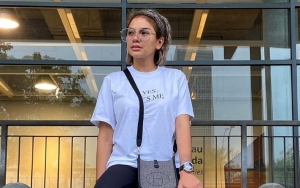 Nikita Mirzani Makin Tajir Beli Mobil Rp 7 M: Yang Make Cuma Orang Kaya