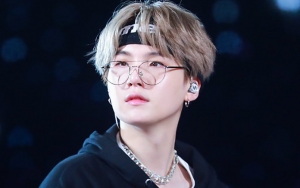 Dispatch Pertanyakan Apakah Suga dan Big Hit Benar-benar Tidak Tahu Tentang Jim Jones