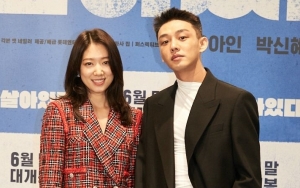 Park Shin Hye Tenang Hadapi Zombie '#ALIVE', Yoo Ah In Kagumi Kemampuan Akting