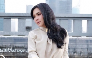 Sosok Peramal Isu Pernikahan Syahrini-Pak Haji Terkuak, Wajah Cantik Jadi Sorotan