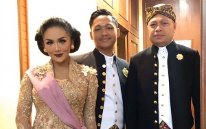 Krisdayanti 'Cuek' Azriel Ancam Bongkar Aib Raul Lemos, Raut Wajah Saat Bela Suami Disorot