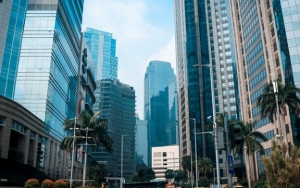 Hari Ini Kantor Jakarta Mulai Buka, Kapasitas Dibatasi Maksimal 50 Persen