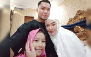 Zaskia Gotik 'Bumil Cantik' Manjakan Putri Tiri, Eks Istri Sirajuddin Ngode Kangen Anak