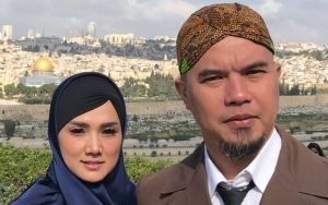 Mulan Jameela Ketakutan Saat Ahmad Dhani Ingin Pajang Foto Mendiang Nenek di Kamar