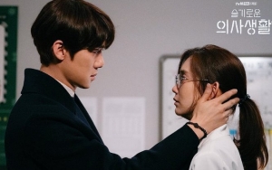 Shin Hyun Bin Puji Keterampilan Akting dan Akui Banyak Dibantu Yoo Yeon Seok di 'Hospital Playlist'