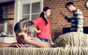 Jangan Sampai Jadi Salah Satunya, Ini 7 Ciri-ciri Toxic Parents Yang Bisa Mengganggu Mental Anak