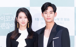 Kim Soo Hyun Blak-Blakan Merinding Lihat Akting Seo Ye Ji di 'Psycho But It's Okay'