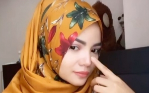  Dinar Candy Blak-Blakan Pakai Hijab Selama Ramadan Karena Seorang Pria Berseragam, Siapa?