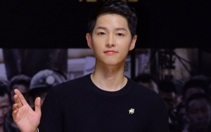Song Joong Ki Digosipkan Pacari Seorang Pengacara