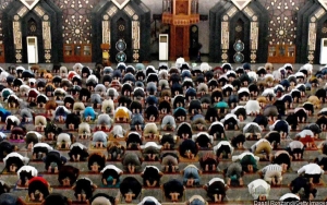 Kemenag Akan Evaluasi Sejumlah Masjid yang Belum Patuhi Protokol COVID-19 Saat Salat Jumat
