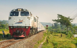 Penumpang Berkurang Gegara Corona, Harga Tiket Kereta Api Bakal Naik