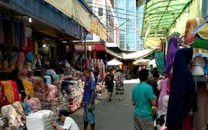 Panglima TNI Soroti Kondisi Pasar Tanah Abang Jelang New Normal