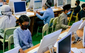 Aturan Pembukaan Sekolah Ala Nadiem: Tak Boleh ke Kantin dan 1 Kelas Maksimal   Isi 18 Siswa