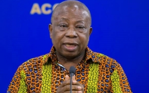 Menteri Kesehatan Ghana Positif Terinfeksi COVID-19
