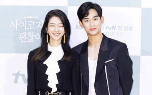 Seo Ye Ji Tampil Elegan Bak Ratu, Kim Soo Hyun Duduk Santuy di Poster 'It's Okay to Not Be Okay'