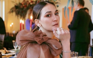 Modelnya Biasa Saja, Pouch Makeup Luna Maya Ini Ternyata Berharga Fantastis