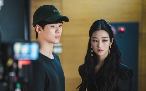 Kim Soo Hyun dan Seo Ye Ji Saling Puji Habis-Habisan Bintangi 'It's Okay To Not Be Okay'
