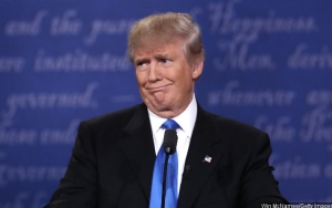 Sempat Minta Tolong, Kini Trump Malah Teken UU Yang Bisa Hukum Tiongkok Soal Muslim Uighur
