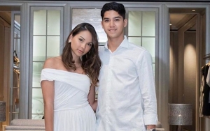 Dapat Pelukan Mesra dari Alyssa Daguise, Caption Al Ghazali Jadi Sorotan