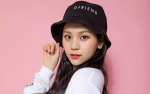 Fans 'Selamatkan' Makeup Umji G-Friend Hanya dengan Garpu