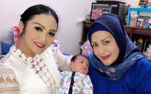 Tawa Eks Istri Raul Usai Geger Nasib Pilu Anak di Masa Lalu, Kecewa Terseret Drama KD-Aurel?