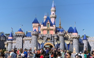 17 Ribu Pekerja Tolak Disneyland California Dibuka Juli 2020