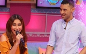 Ayu Ting Ting Ulang Tahun, Didi Riyadi Rela Datang Tengah Malam Beri Kejutan 