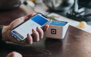 Menggunakan Dompet Digital Saat New Normal? Ikuti 8 Tips Ini Agar Transaksi Berjalan Aman dan Lancar
