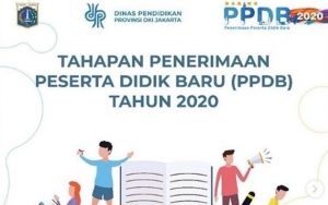 PPDB Banyak Diprotes Orang Tua Siswa, DPR Minta Mendikbud Turun Tangan