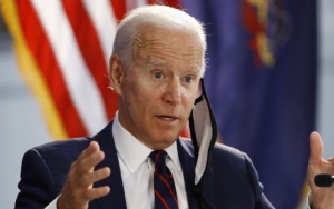 Joe Biden Minta Twitter dan Facebook Hapus Postingan Trump Akibat Kisruh Surat Suara Pilpres AS