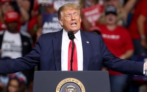 Puluhan Paspampres Trump Ikut Dikarantina Usai Staf Kampanye Terinfeksi COVID-19 