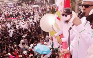 Korlap Demo RUU HIP Ungkap Kronologi Pembakaran Bendera PDIP dan Dugaan Adanya Penyusup