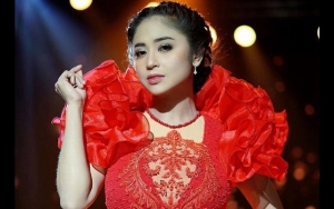 Dewi Persik Komentari Postingan Nikita Mirzani Diduga Sindir Baim Wong Tak Laku di TV