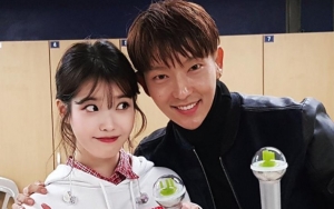 IU Pamer Dapat Kiriman Spesial Dari Lee Jun Ki Langsung Jadi Perbincangan