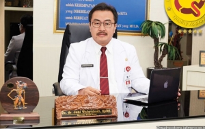 Risma Akui Sulit Komunikasi Hingga Sujud Minta Maaf ke IDI, Begini Respons Santai RS dr Soetomo 